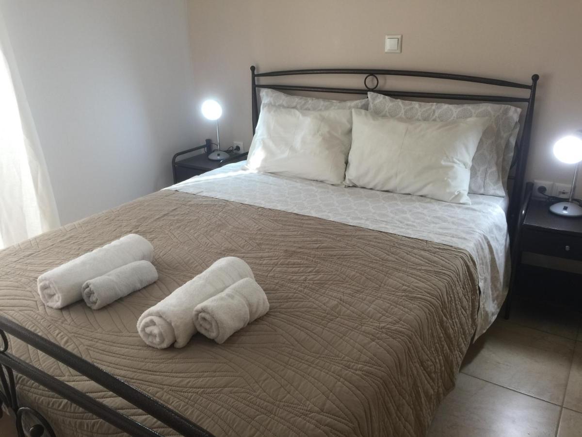Open Concept 1 Bedroom Apartment Нафплион Екстериор снимка